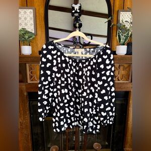 Michael Kors Black and White Heart Print Women's Top